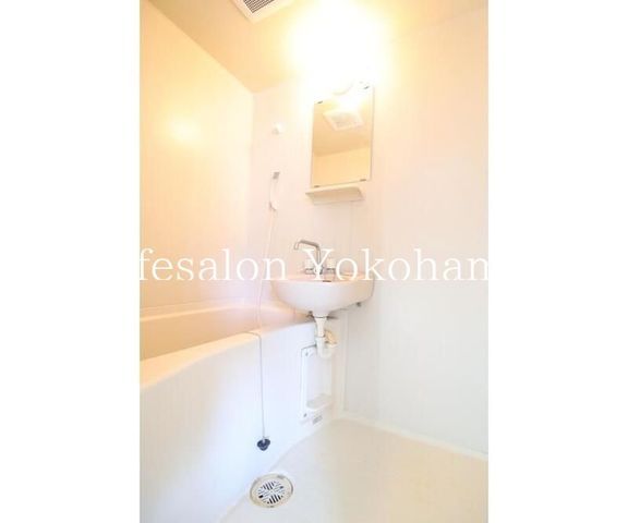 �y���ʏ��z�@