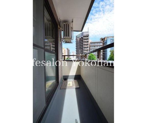 �y�o���R�j�[�z�@