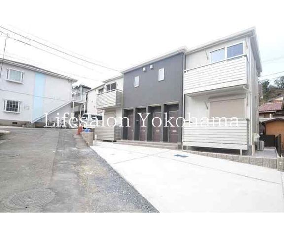 �y�G���g�����X�z�@