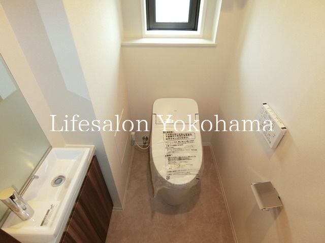 �y�g�C���z�@