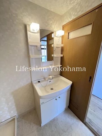 �y���ʏ��z�@