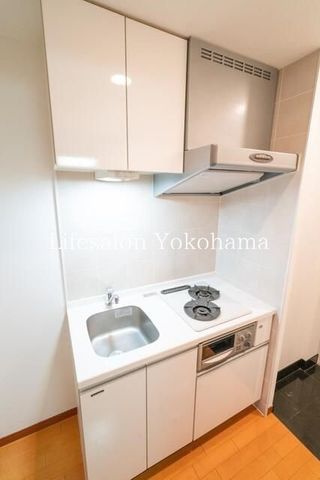 �y�L�b�`���z�@