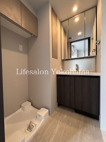 �y���ʏ��z�@