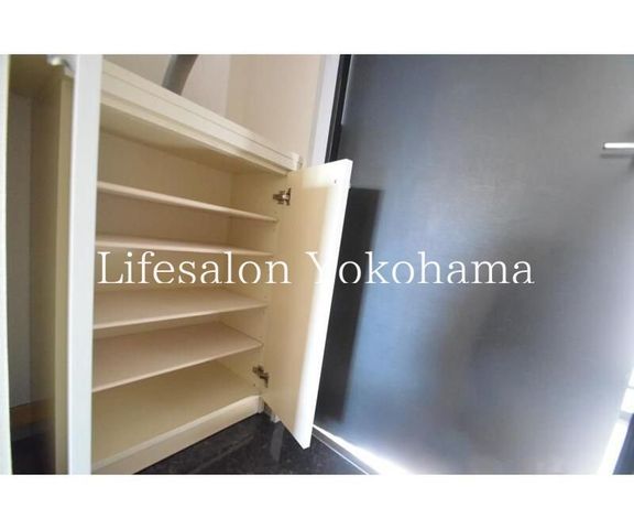 �y���[�z�@