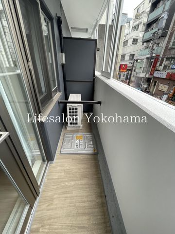 �y�o���R�j�[�z�@���ԏ�