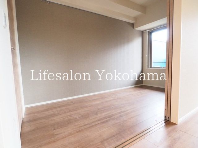 �y���̑������E�X�y�[�X�z�@