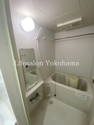 �y�o�X�z�@�ݔ�