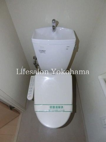 �y�g�C���z�@