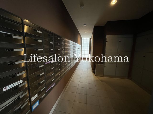 �y���̑��z�@�G���g�����X