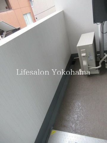 �y�o���R�j�[�z�@