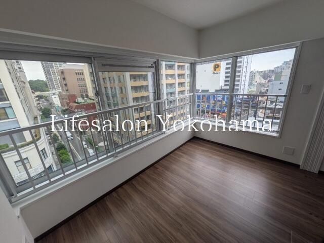 �y���̑������E�X�y�[�X�z�@