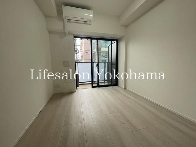 �y���ԁE���r���O�z�@