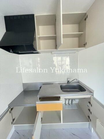 yLb`z@