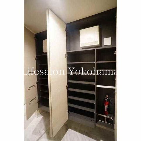 �y���ցz�@