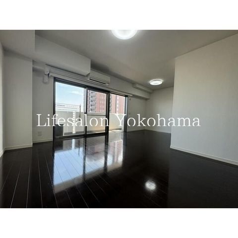 �y���ԁE���r���O�z�@