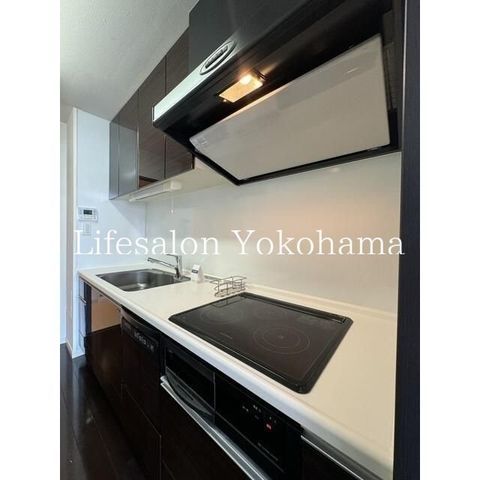 �y�L�b�`���z�@