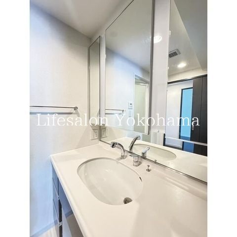 �y���ʏ��z�@