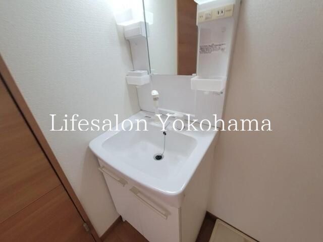�y���ʏ��z�@