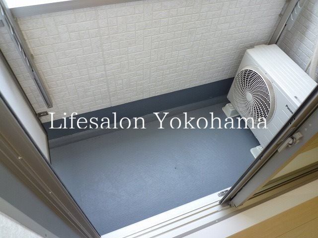 �y�o���R�j�[�z�@