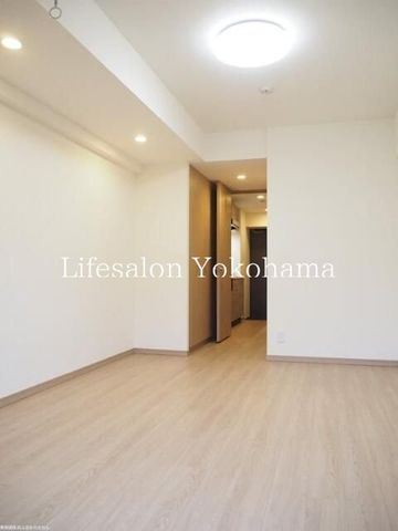 �y���̑������E�X�y�[�X�z�@