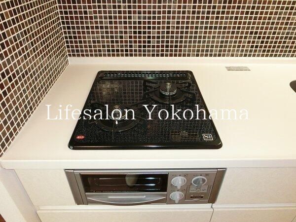yLb`z@