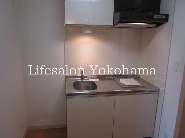 �y�L�b�`���z�@