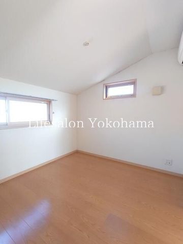 �y���̑������E�X�y�[�X�z�@