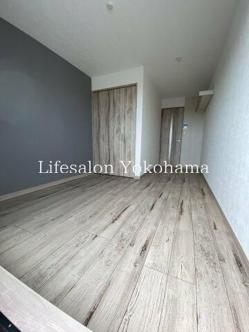 �y���ԁE���r���O�z�@