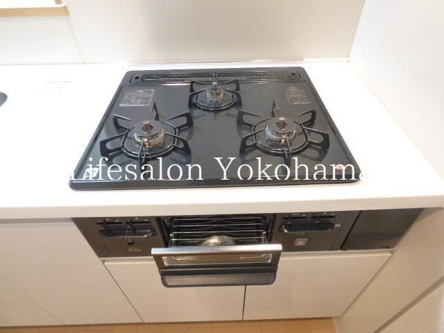 �y�L�b�`���z�@