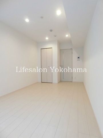 �y���̑������E�X�y�[�X�z�@