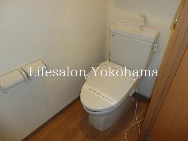 �y�g�C���z�@