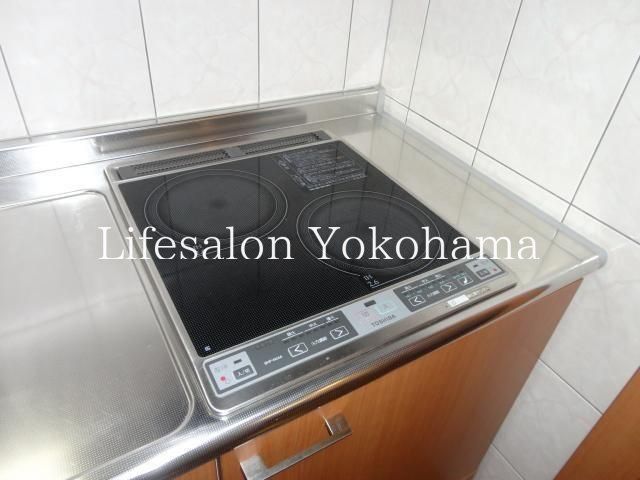 �y�L�b�`���z�@