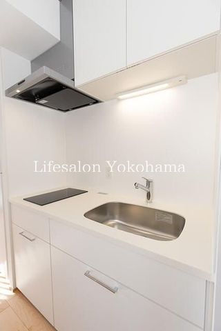 �y�L�b�`���z�@