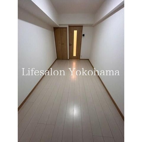 �y���ԁE���r���O�z�@