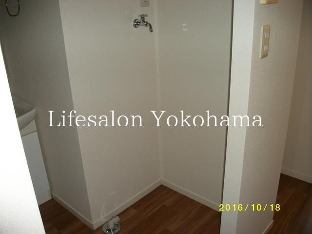 �y���̑��ݔ��z�@