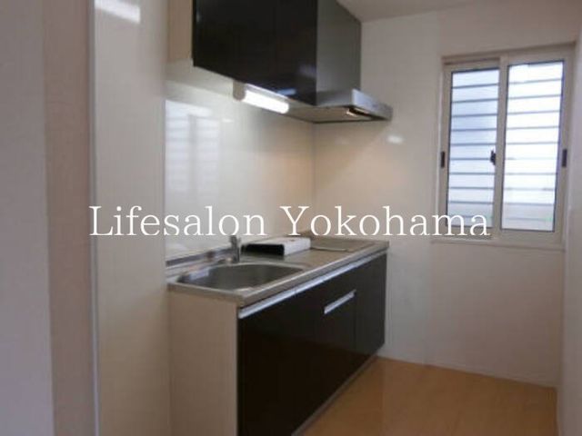 �y�L�b�`���z�@