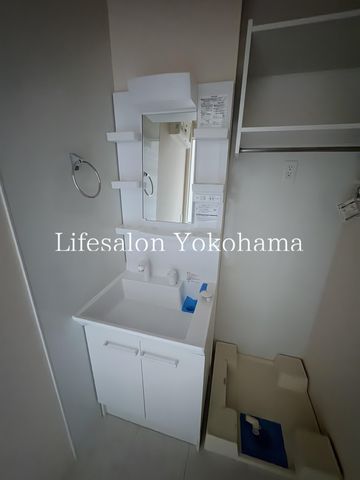 yʏz@