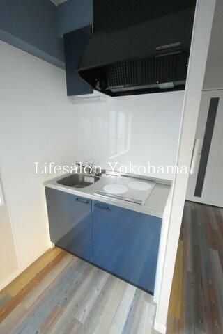 �y�L�b�`���z�@