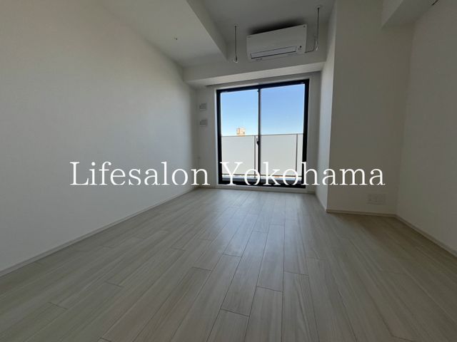 �y���ԁE���r���O�z�@