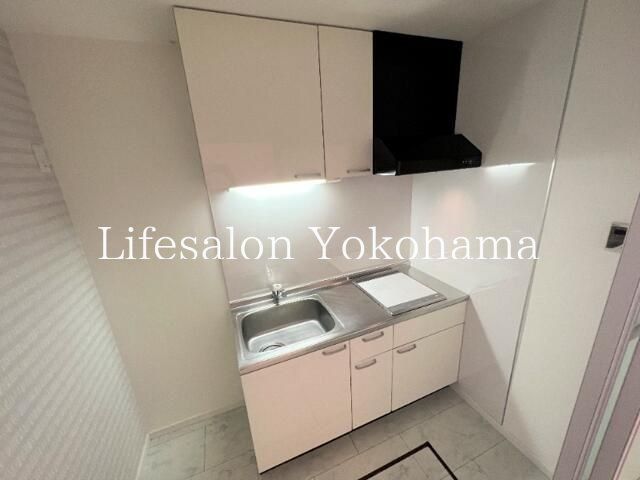 �y�L�b�`���z�@