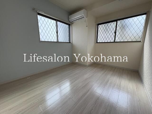 �y�Q���z�@