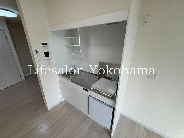 �y�L�b�`���z�@