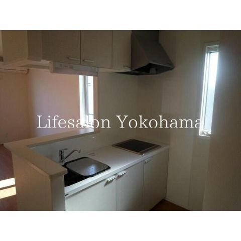 �y�L�b�`���z�@