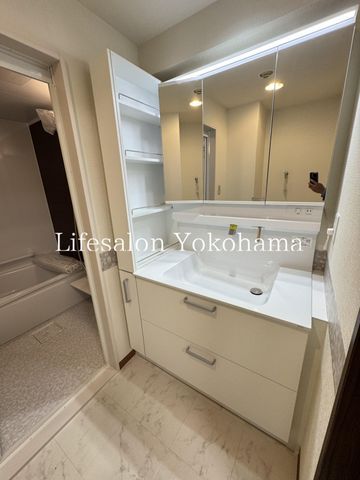 �y���ʏ��z�@