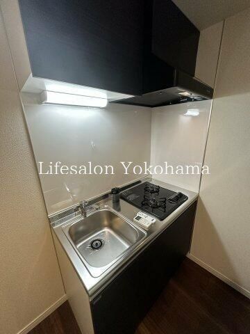 �y�L�b�`���z�@