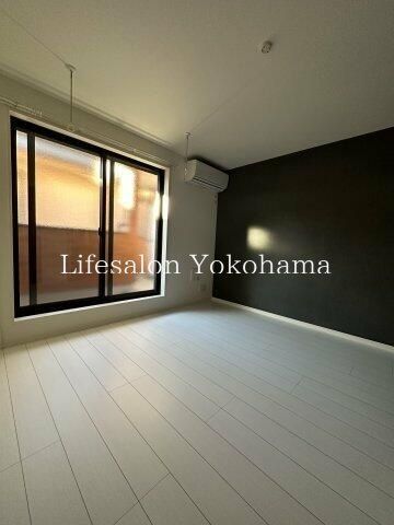 �y���ԁE���r���O�z�@