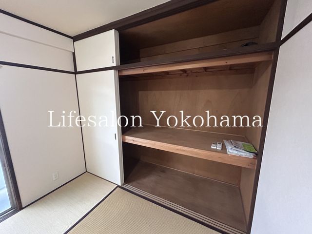 �y���[�z�@