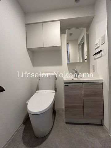 �y�g�C���z�@