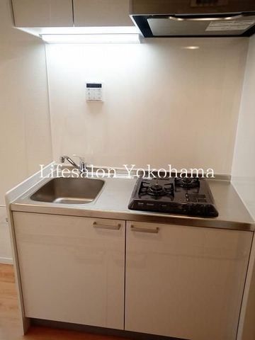 �y�L�b�`���z�@