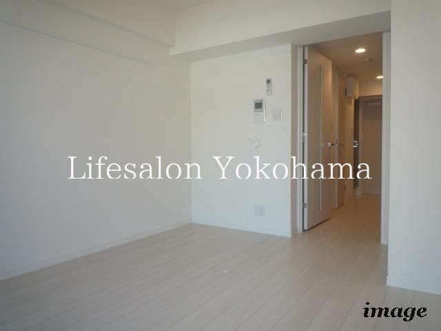 �y���ԁE���r���O�z�@